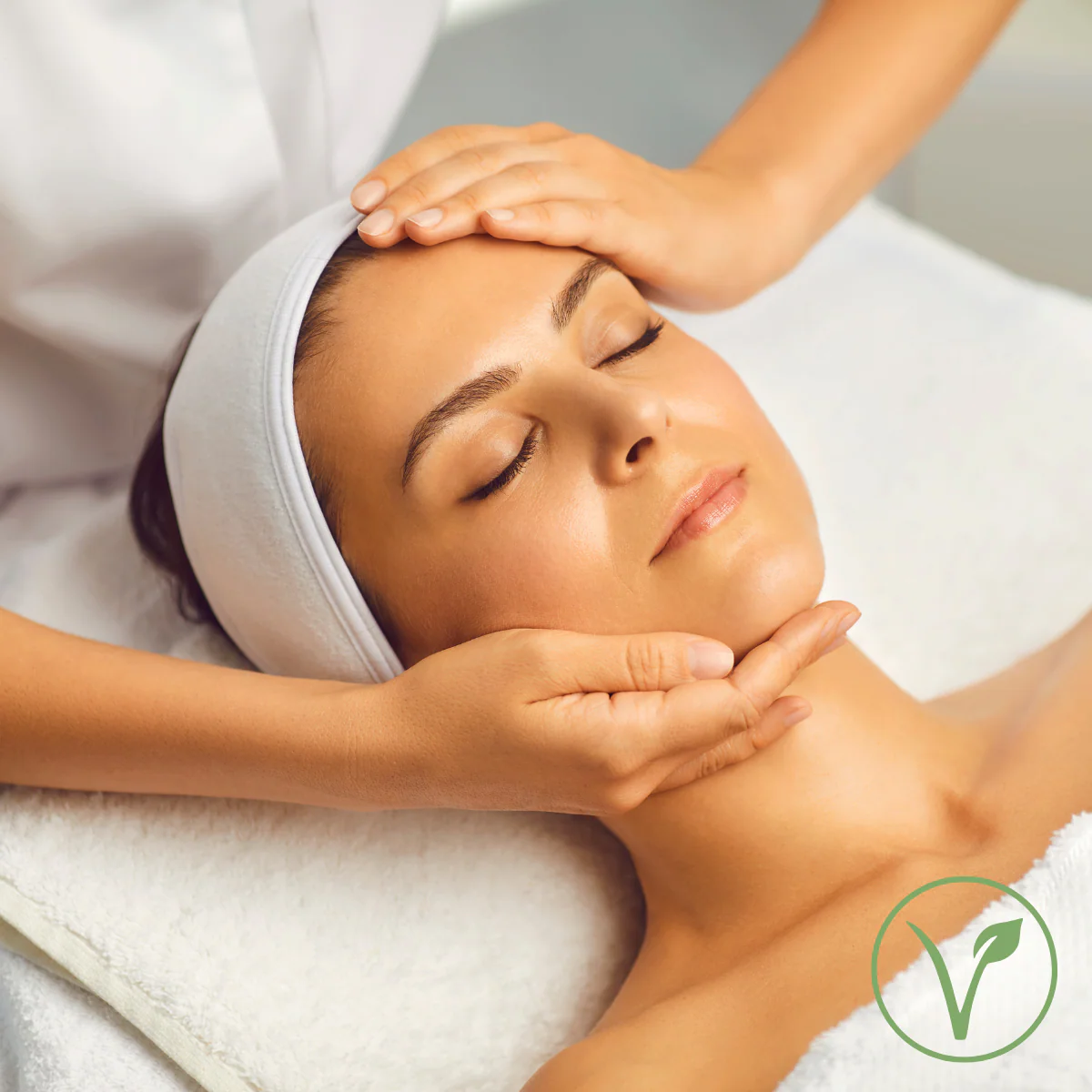PURE Spa Vegan Facial - 60 min Treatments (Course)