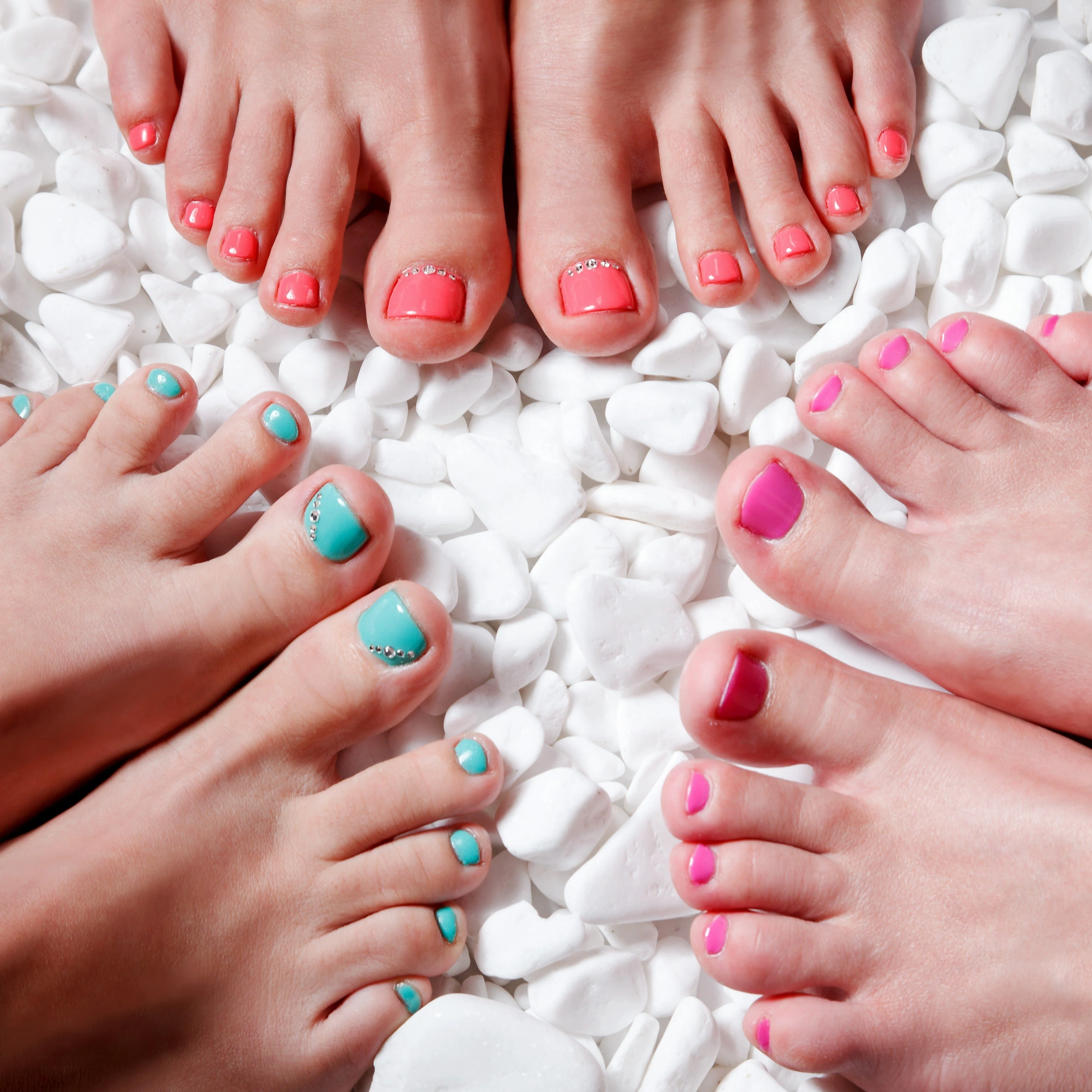 PURE Gel Polish Pedicure - 40 min Treatments (Course)