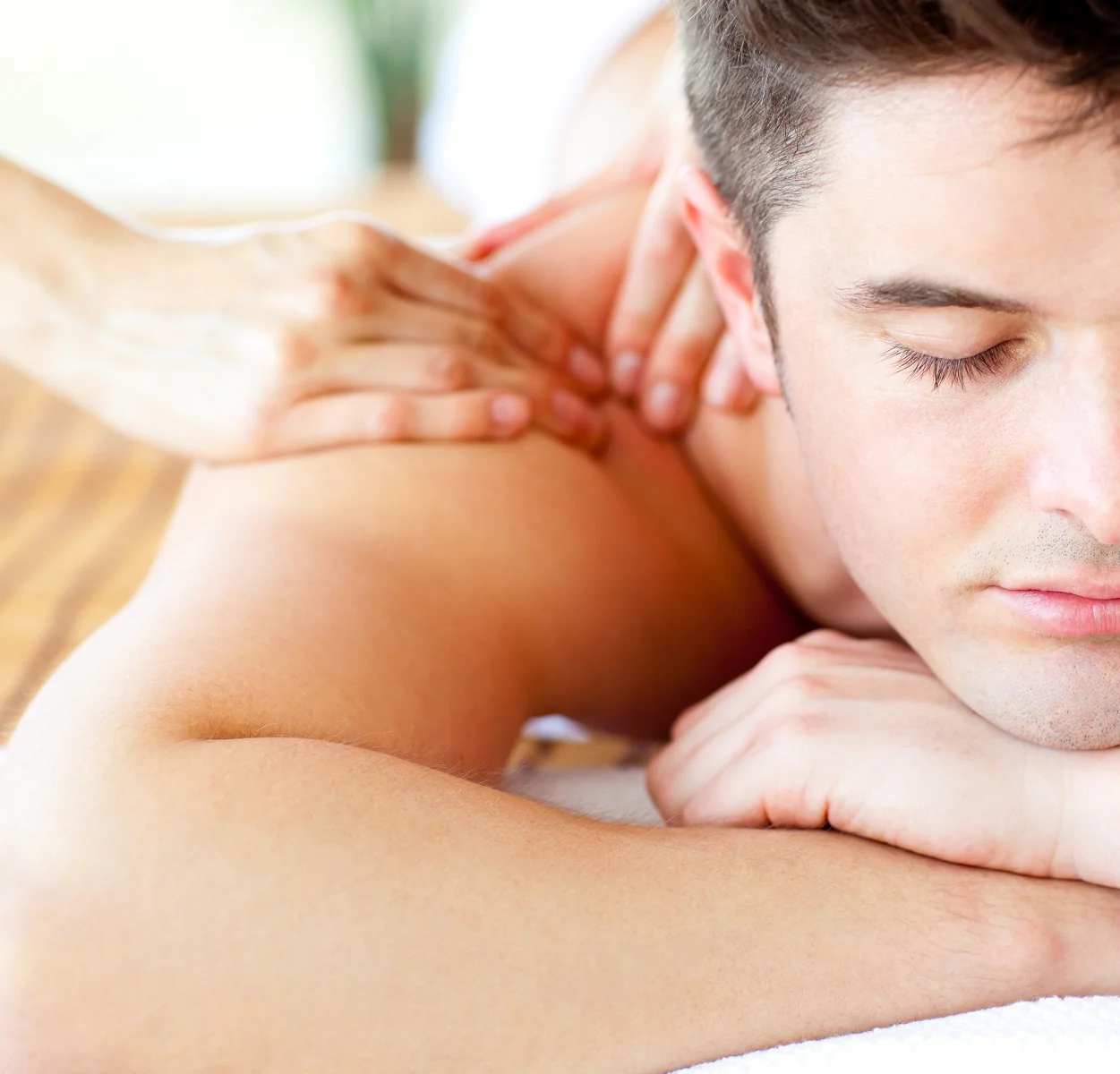 PURE Luxury Massage - 80 min Treatment - Image 5