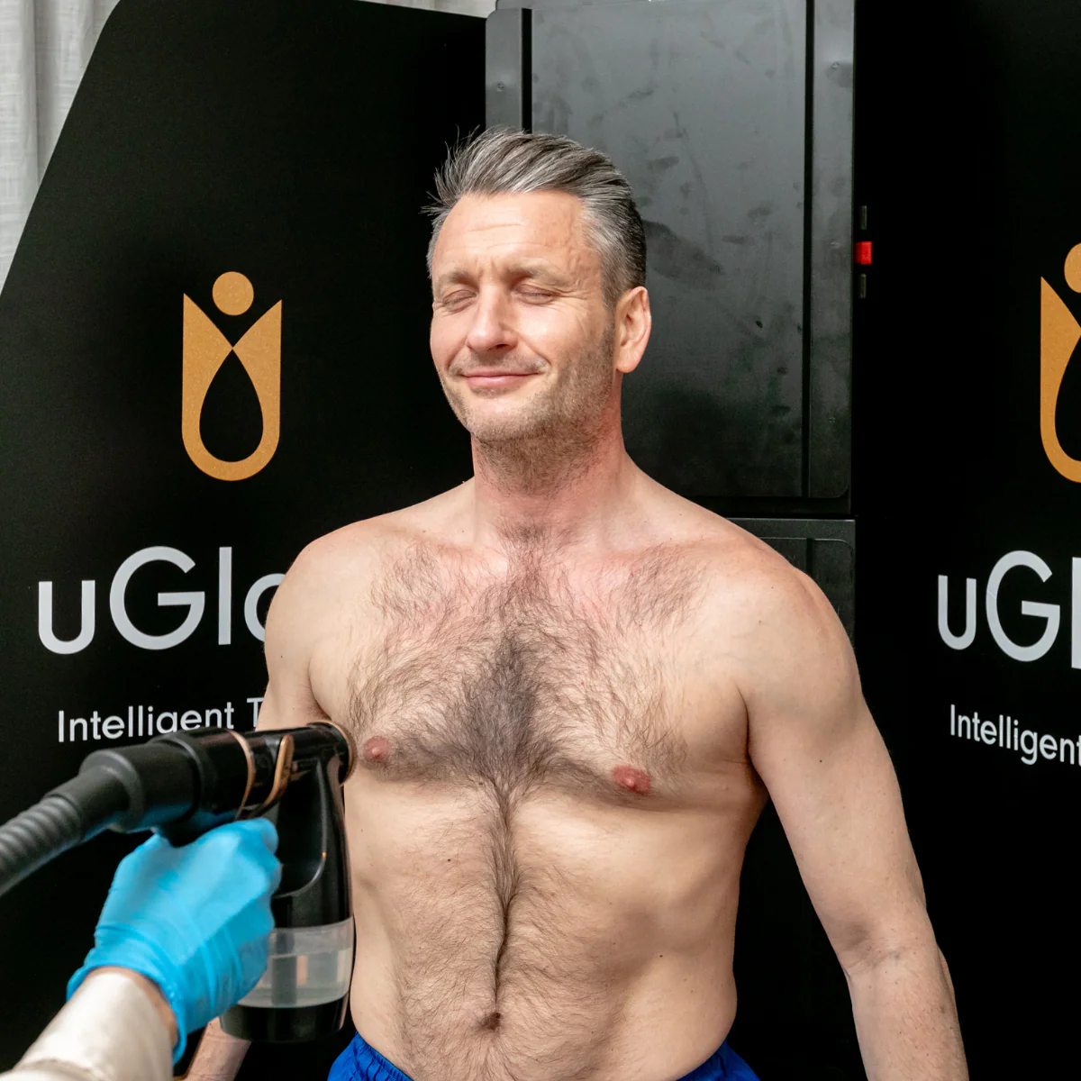 uGlow Full Body Spray Tan - 20 min Treatments (Course) - Image 3